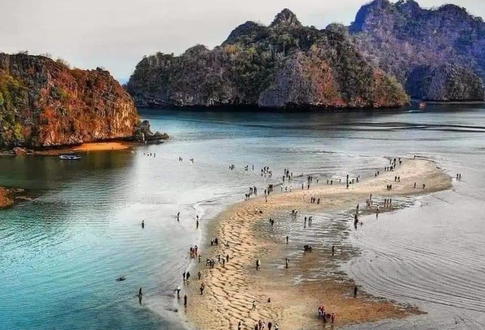 Fenomena Laut Terbelah Pantai Tanjung Rhu Di Pulau Langkawi Negeri