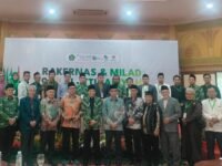 Foto bersama usai Milad ke 90 ormas islam Al Ittihadiyah. (Chandra Permana/Mediaseruni)