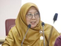 Hj. Sri Dewi Anggraini, Anggota DPRD Jawa Barat Fraksi PKS