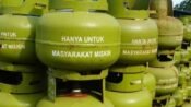 Masyarakat Kelabakan, Pemerintah Diminta Evaluasi Kebijakan Penjualan Gas Elpiji 3 Kg