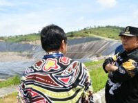 Sekda Jabar Herman Suryatman meninjau TPPAS Legok Nangka di Jalan Raya Nagreg, Citaman, Kecamatan Nagreg, Kabupaten Bandung. (istimewa)