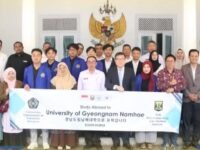 Sukabumi patut berbangga! Tujuh mahasiswa terbaiknya siap menempuh pendidikan di University of Gyeongnam Namhae, Korea Selatan.