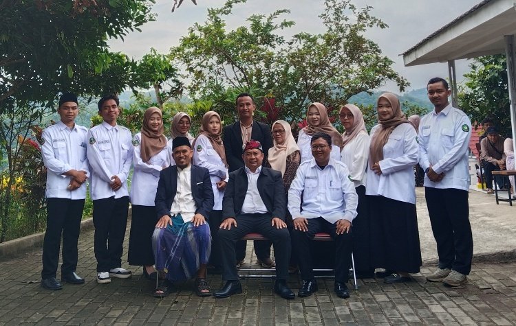 Perjalanan Nabila Sang Pejuang Ilmu yang Penuh Adab 2 IMG 20250618 104536