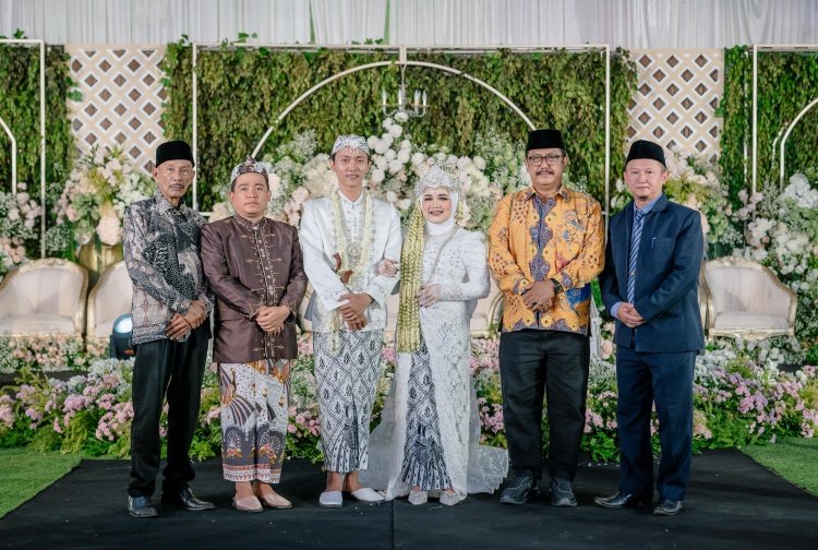 Bupati Sukabumi Asep Jafar Saksi Nikah Neng Anis Fitriani dan Daffa Reza Fayyadh 2 akad nikah