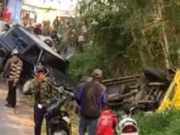 tabrakan beruntun di sukabumi