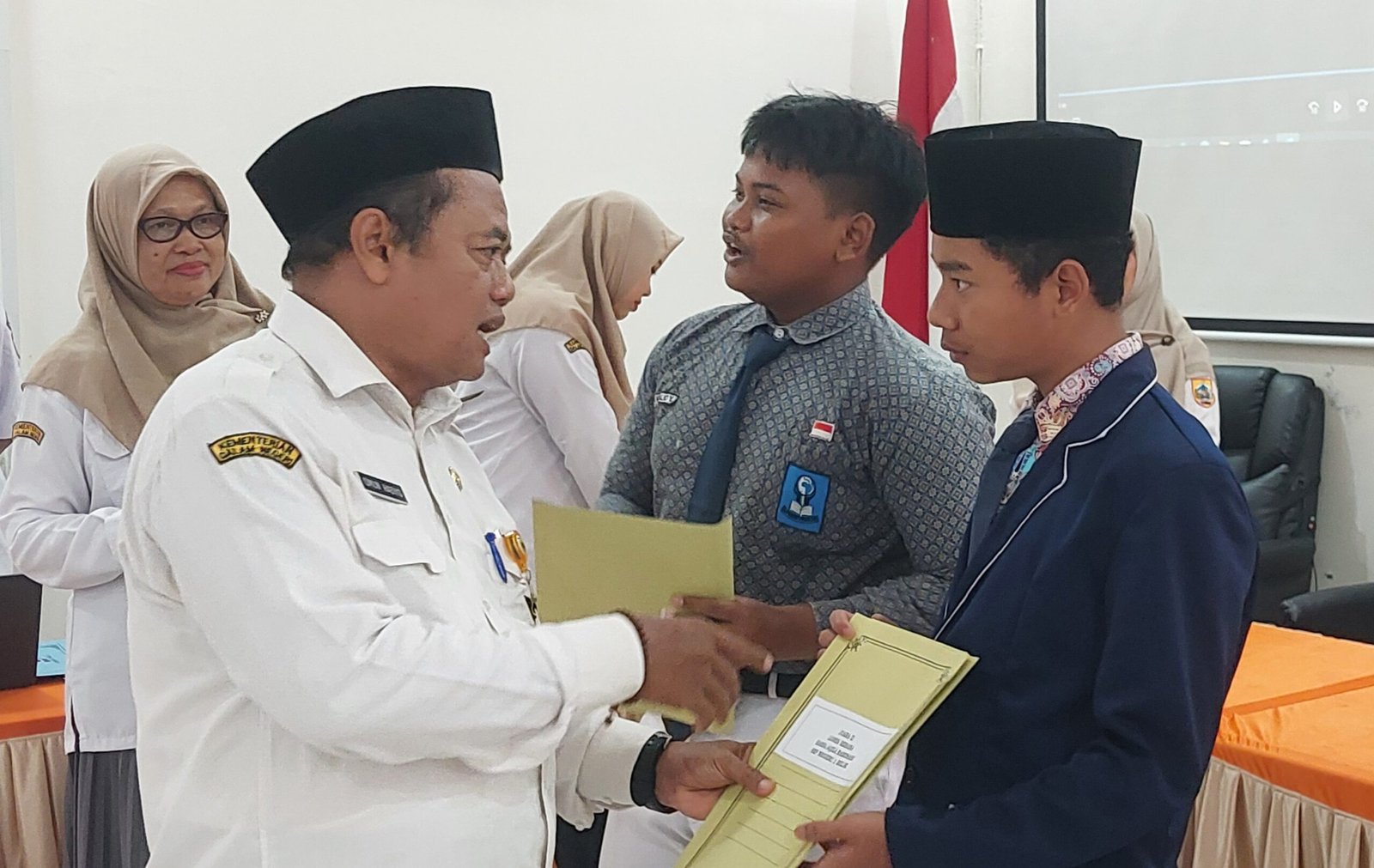 Kabid Gidas Disdikbud Pemalang: Prestasi Siswa adalah Kebanggaan Kita Semua 1 20251029 102026 scaled