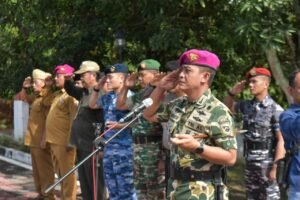 Rombongan Korps Marinir TNI AL Ziarah ke TMP Jayana Sureng Yudha Memperingati HUT ke 80 2025 di Desa Penggarit Pemalang 2 IMG 20251107 WA0071
