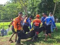evakuasi korban tenggelam di sungai citarum