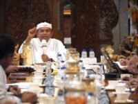 Gubernur Jabar Dedi Mulyadi menggelar pertemuan dengan pengusaha dan pemkab guna mengakomodasi aspirasi serikat pekerja sekaligus memberi kepastian hukum bagi dunia usaha.(ist)