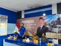 Anggota DPRD Provinsi Jawa Barat H. Jenal Aripin, SE, dalam agenda pengawasan penyelenggaraan pemerintahan di Karawang. (Iman Suryana/Mediaseruni)
