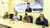 Anggota DPRD Provinsi Jawa Barat, H. Jenal Aripin, SE., saat Reses II di Parungsari, Kecamatan Telukjambe Barat. (Iman Suryana/Mediaseruni)