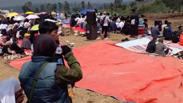 Sebagai penanda berakhirnya masa penanganan darurat, digelar acara sederhana namun penuh makna di lokasi terdampak.