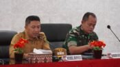 Bupati Asep Japar perintakan Camat Sesukabumi memberikan pelayanan oprimal selama lebaran. (Prima Arno Meidiandi/Mediaseruni)