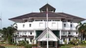 Gedung Pemerintahan Kabupaten Karawang. (Ist)
