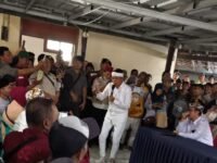 Gubernur Jabar Dedi Mulyadi salurkan Rp 1,4 juta bagi pengemudi angkot, becak dan delman untuk tidak beroperasi selama mudik lebaran. (istimewa)