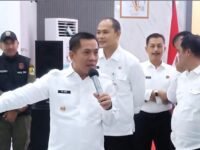 Bupati Karawang H. Aep Syaepuloh menyebut peran media sangat penting sebagai jembatan pemerintah dan masyarakat. (Iman Suryana/Mediaseruni)