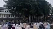 Ribuan jamaah Kota Bandung salat idulfitri di Balai Kota Bandung. (Ist)