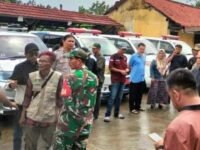 Proses pemulangan jenazah dan korban luka warga Karawang yang mengalami kecelakaan di Majalengka usai mudik dari Tasikmalaya. (Foto: Istimewa)