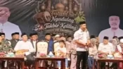 Bupati Karawang H. Aep Syaepuloh membuka festival Ngadulag sekaligus takbir keliling. (Mediaseruni)