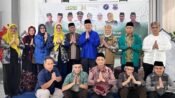 Foto bersama usai loinching Madrasah Husnul Khotimah di Kota Cimahi, Jawa Barat. (Chandra Permana/Mediaseruni)