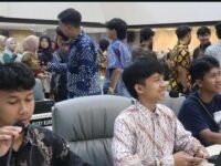 Pengurus Muda PKS KBB mengikuti kegiatan Tour Parlemen di DPRD Jawa Barat yang diprakarsai oleh Anggota DPRD Provinsi Jawa Barat Fraksi PKS, Hj. Sri Dewi Anggraeni, S.E.