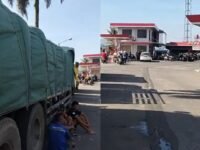 Antrean kendaraan di SPBU wilayah Pejampangan Kabupaten Sukabumi, akibat kelangkaan BBM subsidi jenis solar. (Prima Meidiandi/Mediaseruni)