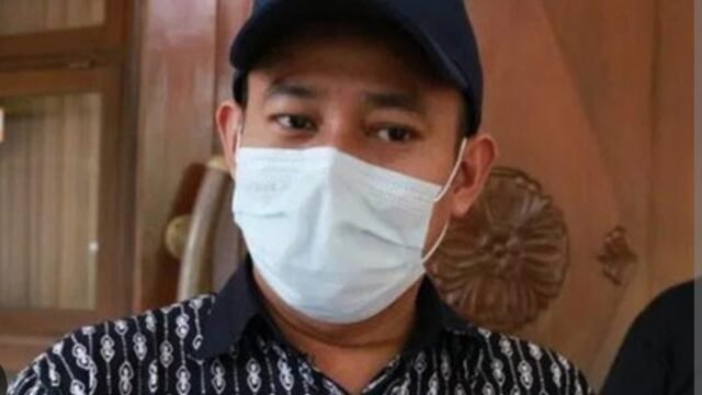 Eks Bupati Pemalang Mukti Agung Wibowo Bebas Bersyarat, Pulang ke Tegal Disambut Keluarga