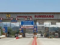 Tol Cileunyi-Sumedang-Dawuan (Cisumdawu), tepatnya di KM 207+300, Kecamatan Conggeang, Sumedang, Jawa Barat.