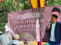 Anggota DPRD Jabar Jenal Aripin Silaturahmi ke Warga Desa Cintaasih sekaligus serab aspirasi warga disana. (Iman Suryana/Mediaseruni)