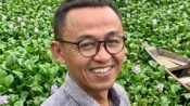Unas, Ketua Unity Society Empowerment mengingatkan Indonesia Power segera kendalikan eceng gondok di Waduk Saguling. (Dadan Saepudin/Mediaseruni)