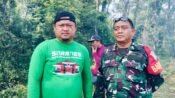 Kepala Desa Karangjaya Abdilah Zulkarnain (kiri) bersama Babinsa Karangjaya Sugondo. (Davi Alvaro/Mediaseruni)