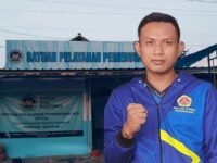 Pengurus Karang Taruna Darawolong, Anto. (Davi Alvaro/Mediaseruni)