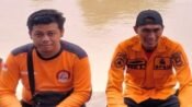 Beny Setiawan (kanan) petugas BPBD Kecamatan Purwasari. (Davi Alvaro/Mediaseruni)