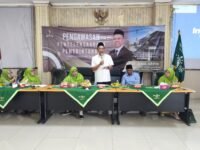 Anggota DPRD Jabar H Jenal Aripin sosialisasi program pengawasan penyelengaraan pemerintahan. (Iman Suryana/Mediaseruni)