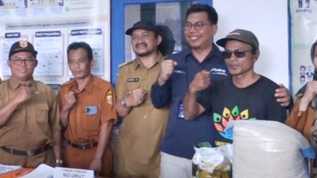 1.107 Warga Tanahbaya Dapat Bantuan Beras 20 Kg dan Minyakita, Bupati Pemalang: Negara Harus Hadir