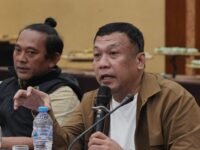 Ketua Fraksi Demokrat DPRD Karawang, Pendi Anwar, janji kawal ketat pembahasan LPJ Bupati. (Damara Ichsan/Mediaseruni)