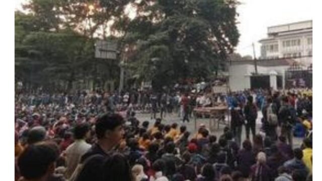 Aksi Ribuan Mahasiswa BEM SI Jabar di DPRD Berlangsung Damai, Massa Bubar Tertib