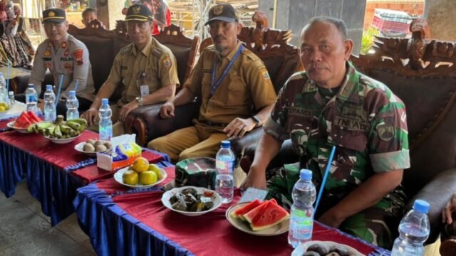 Meriah! Camat Ulujami Turun Langsung ke Sedekah Laut Ketapang, Tegaskan Komitmen Jaga Tradisi dan Dongkrak Ekonomi Nelayan
