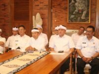 Bupati Sukabumi H. Asep Japar ikuti peresmian Inpres Jalan Daerah TA 2025 oleh Presiden Prabowo secara virtual bersama kepala daerah se-Jawa Barat.