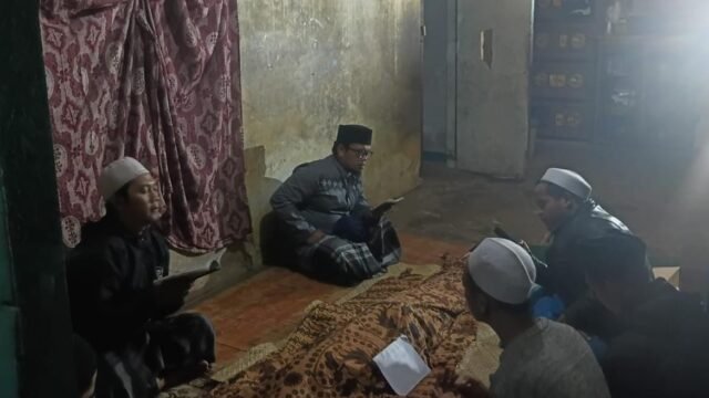 Kabar Duka, Odang Pedagang Tahu Asongan Korban Tabrak Minibus Dekat GT Parungkuda Akhirnya Meninggal
