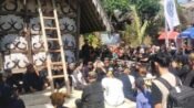 Prosesi tradisi Seren Taun ke-447 di Kampung Adat Kasepuhan Ciptamulya, Desa Sirnaresmi Kecamatan Cisolok Kabupaten Sukabumi. (Nyimas Irma/Mediaseruni)
