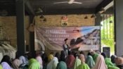 Anggota DPRD Jabar H. Jenal Aripin, S.E., menggelar Pengawasan Penyelenggaraan Pemerintahan di Kecamatan Tegalwaru, Karawang. (Iman Suryana/Mediaseruni)