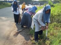 Korve Jumat Bersih di Sirkuit Widuri, Camat Pemalang Ajak ASN Jadi Pelopor Lingkungan Bersih