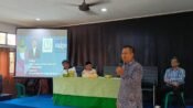 Kang HJA Sosialisasi Pendidikan Demokrasi di SMK Mitra Karya Rengasdengklok