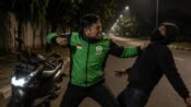 Begal di Tasikmalaya Keok Lawan Abang Ojol, Sempat Kabur Tapi Diringkus Warga