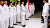 63 Anggota Paskibraka Ulujami Dikukuhkan Camat Waluyo: Siap Junjung Tinggi Kemerdekaan RI ke-81