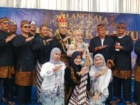 Meriah! HUT ke-47 Desa Sukaluyu, Kades Hj. Lina Herlina Dinobatkan Sebagai Ibu Pembangunan