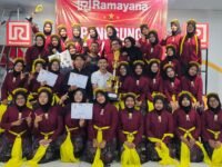 SYMVOSA Choir SMAN 2 Telukjambe Timur Borong Tiga Penghargaan di Ramayana Ciplaz Karawang