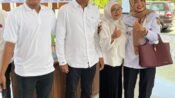 “Beda Pilihan, Tetap Bersahabat: Purwati dan Sunarto Warnai Pilkades Pamutih dengan Keakraban”