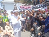 Didesak Aksi Unjuk Rasa saat HUT Karawang ke-393, Dedi Mulyadi Janji Percepat Perbaikan Jalan Loji-Pangkalan